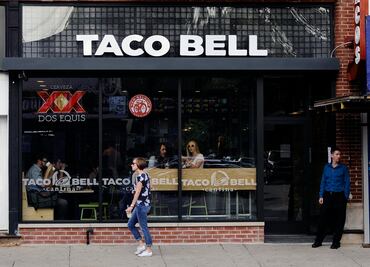 Taco Bell trae de vuelta la pizza mexicana tras 200,000 firmas