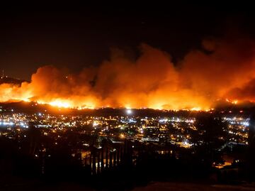 Aseguradoras ya no podrán rechazar pólizas en áreas de incendios en California