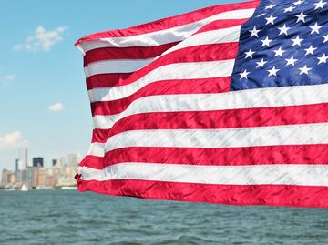 10 maneras de emigrar y vivir legalmente en Estados Unidos