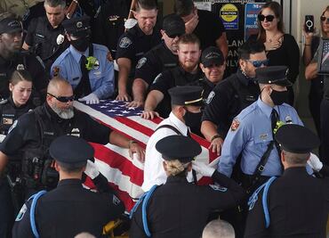 Joven de 18 años es acusado de matar a disparos a un agente de policía