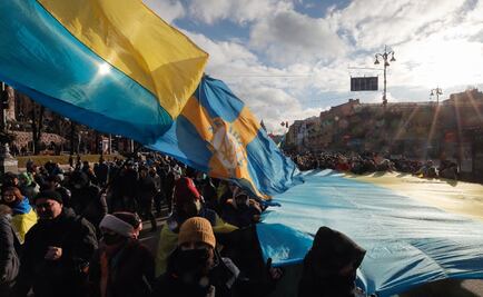 ¿Por qué colgarán banderas azules en Ucrania el 16 de febrero?