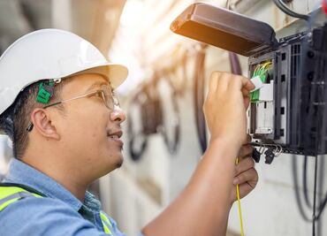 Empleo en Embajada de EU en México; solicitan técnicos y pagan $393,000 al año