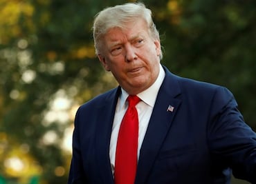 Ex empleados de Trump le piden ayuda para cambiar su estatus migratorio