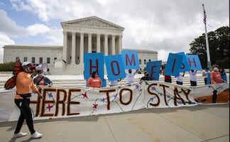 Veredicto contra DACA en EU pone en peligro el futuro de más de medio millón de jóvenes, en su mayoría mexicanos