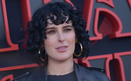 Hija de Demi Moore 'enciende' el verano con pequeños trajes de baño