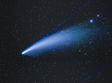 3I/ATLAS rompe las reglas del Sistema Solar; experto de Harvard dice que "brilla más que el Sol y cambia de color"