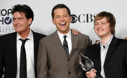 La impresionante transformación del niño de ‘Two and a Half Men’