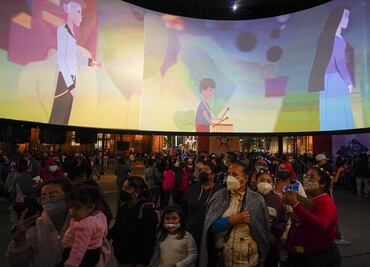 Mientras ómicron azota al mundo, México celebra Navidad sin más restricciones