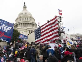 Comité cita a declarar a asesores de Trump por asalto al Capitolio