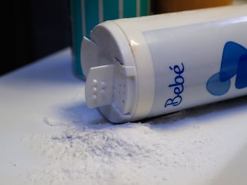 J&J suspende la venta de talco para bebé tras demandas por cáncer