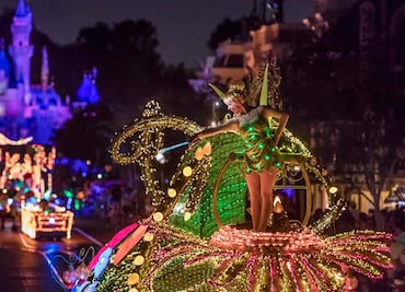 Espectáculos, festivales y sorpresas que llegan a Disneyland en 2022