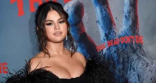 Selena Gomez luce escote de infarto en estreno de “The Dead Don’t Die”