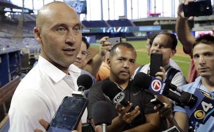 Covid-19. Derek Jeter, ex astro de los Yankees, dona salario