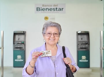 Pensión Bienestar. Estos son los programas sociales de Sheinbaum que benefician a las madres de familia