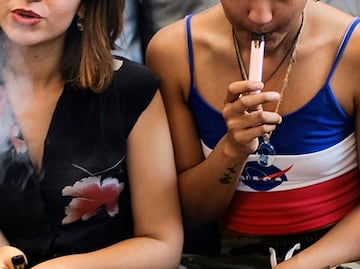 Compuesto relacionado con enfermedades por vapeo está en la marihuana