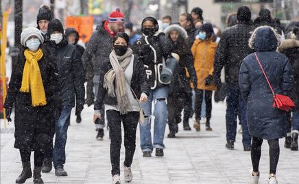 Quebec impone sanción económica a adultos que rechazan vacuna 