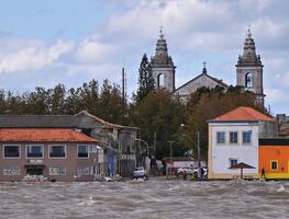 ¡Vecinos, evacúen!: Porto Alegre se prepara para una nueva subida de los ríos