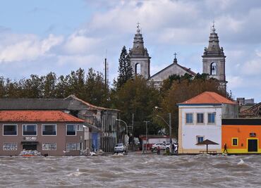 ¡Vecinos, evacúen!: Porto Alegre se prepara para una nueva subida de los ríos