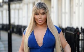 'Ken humano' muestra su transformación a mujer en Londres