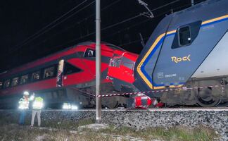 17 heridos deja choque entre dos trenes en el noreste de Italia