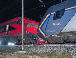 17 heridos deja choque entre dos trenes en el noreste de Italia