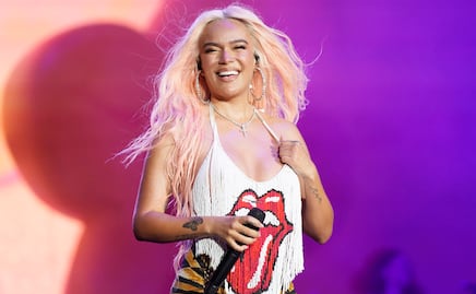 Karol G estrena "Mi ex tenía razón" con referencias a Anuel AA y guiños a Selena Quintanilla