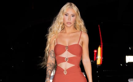 Iggy Azalea "derrite" Instagram con cuerpazo y curvas en traje de baño cut out