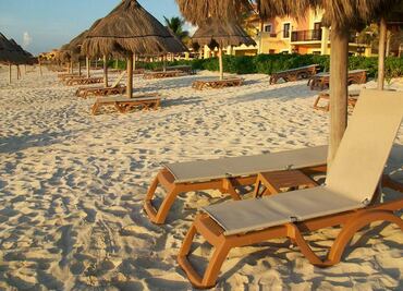 Trabajo de ensueño: hotel paga 10 mil dólares por vacacionar en 8 países