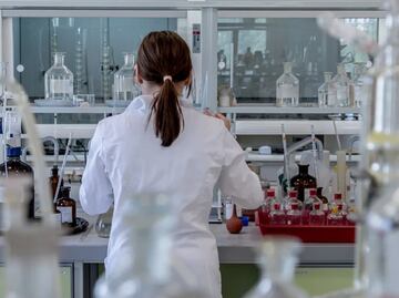 Covid-19. Laboratorio chino experimenta con éxito en monos una vacuna