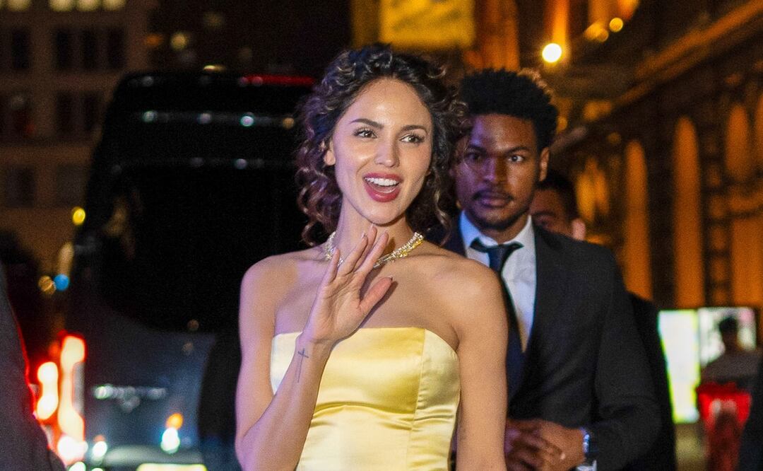 El minivestido strapless con el que Eiza González cautivo Nueva York. Foto: The Grosby Group