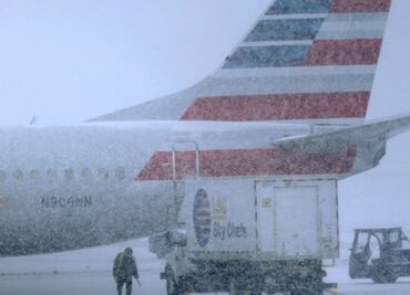 Cancelan más de 5 mil vuelos en EU por tormenta invernal "Landon"