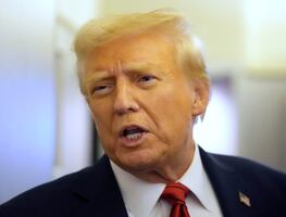 Trump ofrece a todos los empleados federales una compensación de 7 meses de salario si renuncian