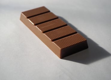 Reportan casos de salmonela en fábrica de chocolates Kinder