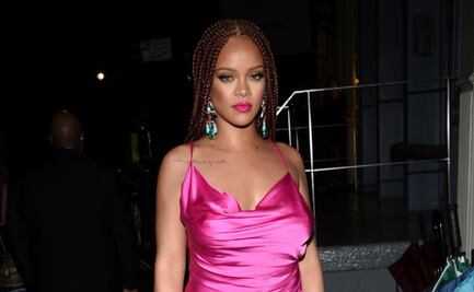 Rihanna 'enciende' Instagram con sesión en bikini