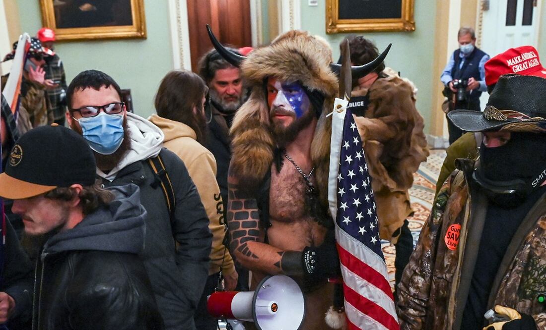 Culpan a 4 ultraderechistas de “sedición” por el asalto al Capitolio. AP