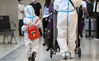 Ómicron, nueva variante del Covid. Síntomas, origen y propagación