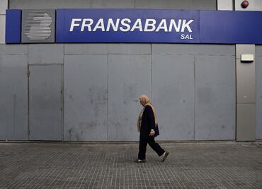 Cierran bancos libaneses por "falta de seguridad" ante asaltos