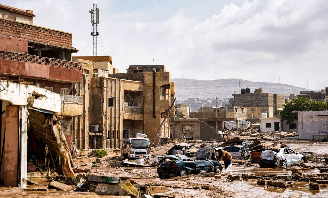 Libia pide a la comunidad internacional ayuda humanitaria tras el paso del ciclón Daniel. (Photo by The Press Office of Libyan Prime Minister / AFP) /