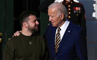 Biden invita a Zelenski a la Casa Blanca a pesar de que el apoyo para Ucrania está bloqueado
