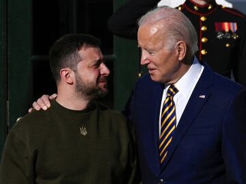 Congreso de EU aprueba presupuesto de 45,000 millones para Ucrania