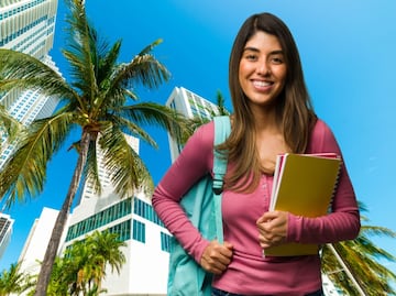 ¿Quieres estudiar y vivir en Miami? Esta beca ofrece todo pagado. Requisitos