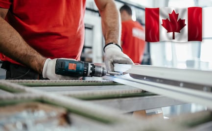 Trabajo para mexicanos en Canadá: buscan obreros para fabricar puertas (sin inglés)