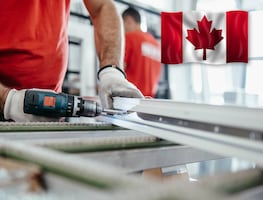 Trabajo para mexicanos en Canadá: buscan obreros para fabricar puertas (sin inglés)