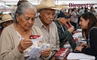 Pensión Bienestar 2026: ¿Qué adultos mayores deben renovar su tarjeta para cobrar pago de $6,200 pesos?