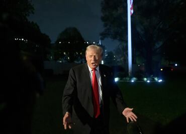 "Los correos de Epstein sacuden a Trump": Demócratas lo acusan de saber sobre los abusos y la Casa Blanca responde con furia