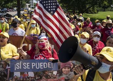 A 10 años de DACA, jóvenes migrantes temen a la deportación