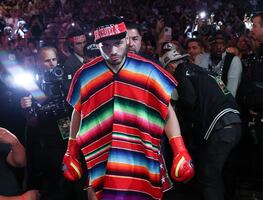 Julio César Chávez Jr. sale de cárcel en Sonora para enfrentar proceso en libertad