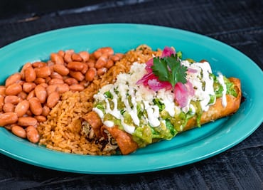 Quesadillas y flautas en la oferta gastronómica de Disneyland para Halloween y Día de Muertos