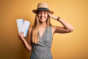 11 errores que cometes al viajar en avión que te están costando dinero ($)