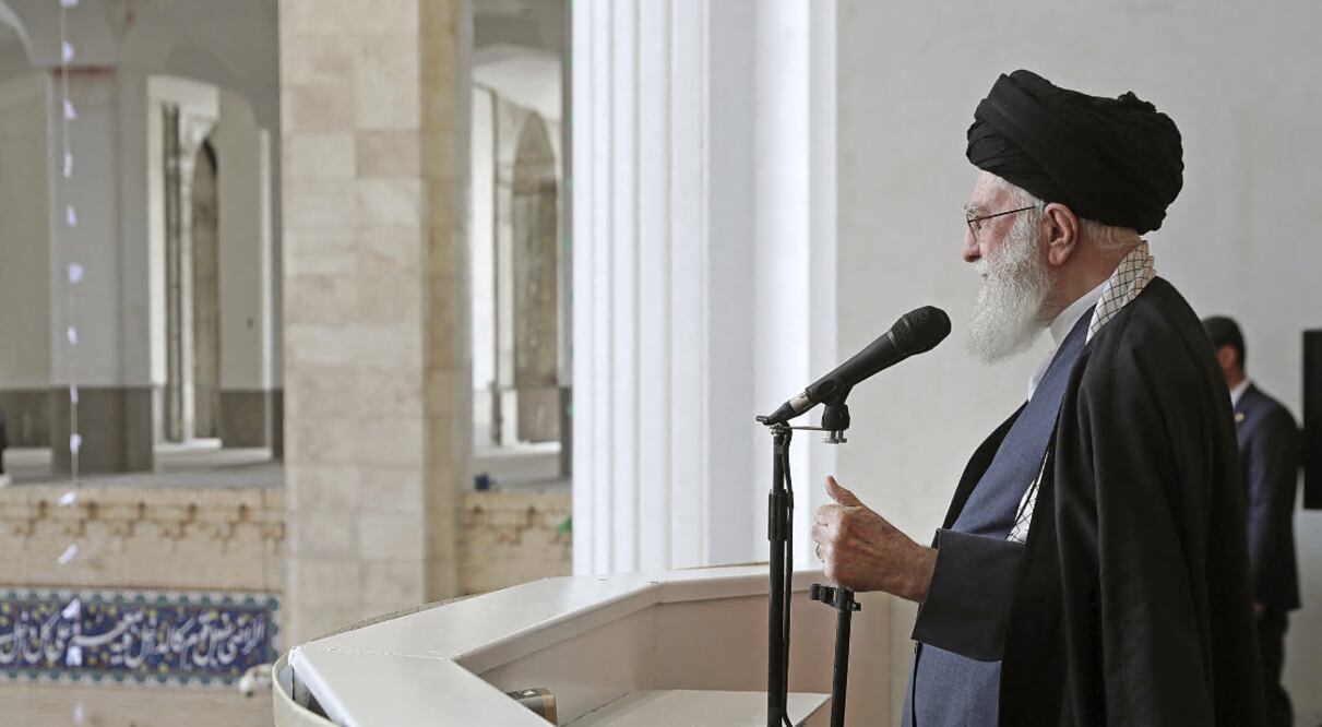 Irán advierte a terceros países que no presten su territorio para ataques contra él. Foto AP